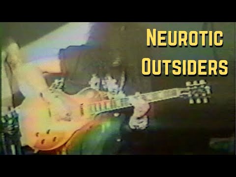 Neurotic Outsiders with SLASH live 1995