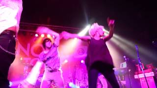 TURN THE NIGHT ON (LIVE VIDEO) - 3OH!3+THE SUMMER SET+WALLPAPER+NEW BEAT FUND