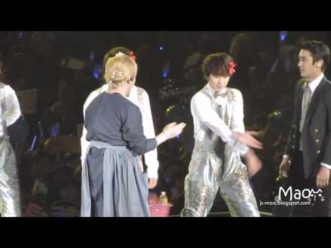 [FANCAM] 120203 Super Show 4 in Taiwan - DO RE MI