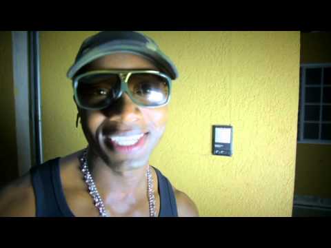 Behind the Scenes - Razor B - Whine & Stop