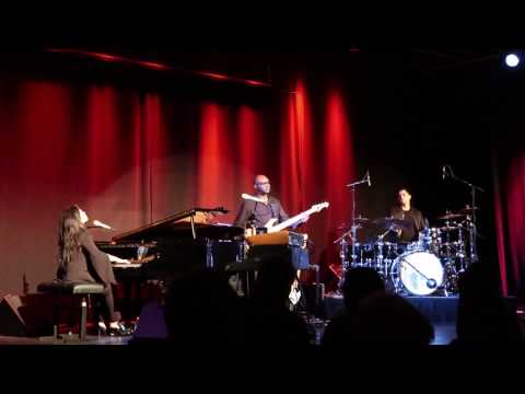 Rose Ann Dimalanta - 10/03/2017 @ Konzepthalle 6 Thun