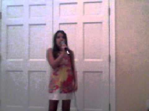 Julia Fabian Singing Beyonce - Halo
