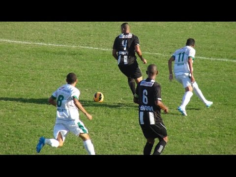 Coruripe-AL 0x0 Central de Caruaru - Campeonato Brasileiro de Futebol 2014 - Série D.