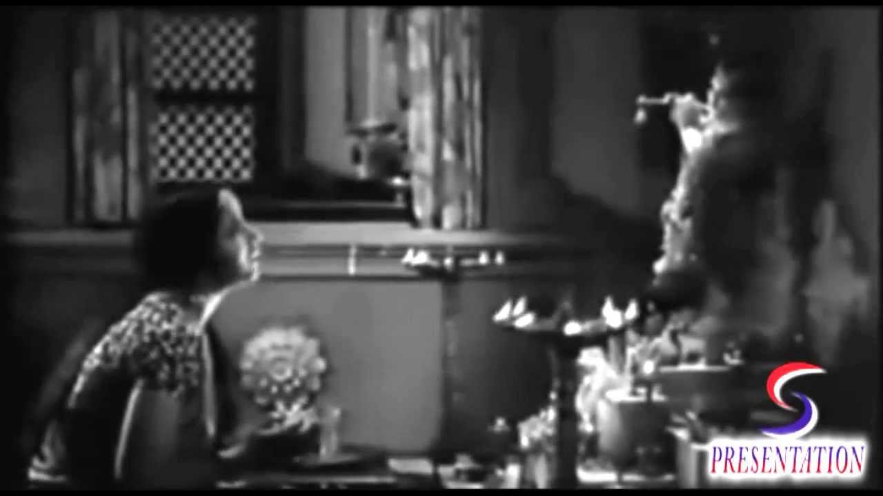 Ab Tere Siva Kaun Mera Krishna Kanhaiya Lyrics | Kismet | Amirbai Karnataki | Anil Biswas