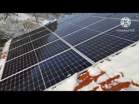 Panouri fotovoltaice pe timp de iarna