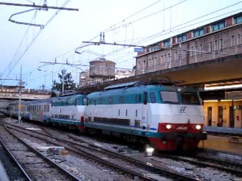 FS Intercity 0620 Crotone -Milano hauled by E444R at Bologna Centrale