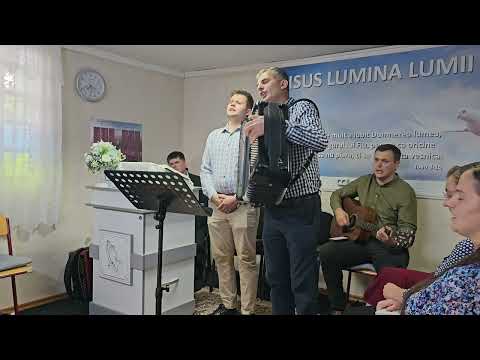 Frații de la Castau - Vine Isus, vine mirele pe nori