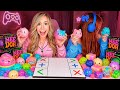 TRADING SQUISHIES IN ROBLOX!