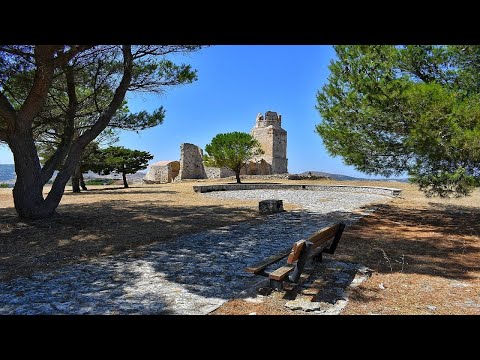 Il Borgo di Chiaramonti, il Nuraghe Ruju e la Necropoli di su Murrone | Sardegna