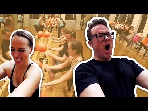 BARRE3 Class for the first time 💪🏼💪🏼 | Local Lens Seattle