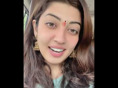 Pranitha wishes all her fans on festival note ||