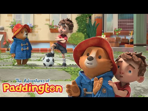 Paddington | PADDINGTON PLAYS FOOTBALL