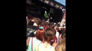Breathe Carolina - I Don&#39;t Know What I&#39;m Doing (Warped Tour