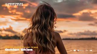 Foínix - Golden Skies video