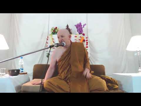 Ajahn Amaro Retreat -  Day 3 - Morning Chanting