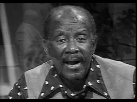 Programa da TVE “Eu sou o Show" - Sargenteli com Jamelão cantando Lupicínio Rodrigues - Meu Barraco