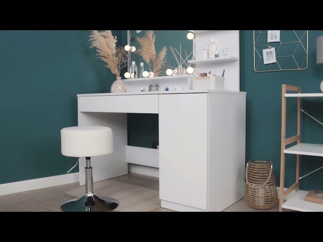 Video teaser per Möbel 3583 Elisa