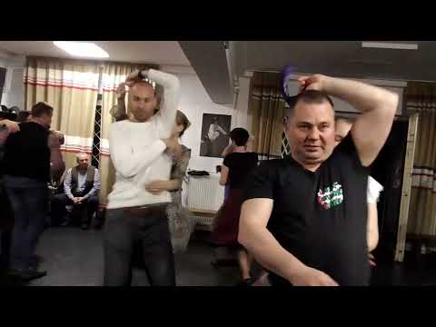 Tavaszköszöntő, Kedves zenekar - és barátai