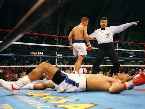 Arturo Gatti vs Gabriel Ruelas - 1997 Fight of The Year!