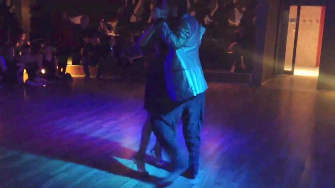 Andres Molina & Cecilia Piccinni - Rie Payaso - Juan d'Arienzo (1/3)