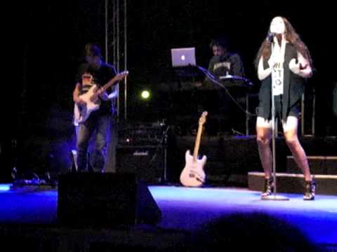 Baciami Adesso - Mietta - Live @ Baiano City Feast (Avellino) 04Agosto2011