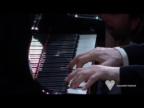 András Schiff Brahms Intermezzo in A major op.118 no.2 (Encore)