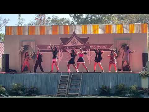 การแสดง COVER DANCE