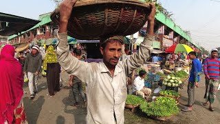 Exploring a Fascinating Local Bazaar in Bangladesh