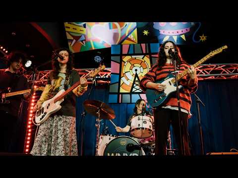 Miss Behaviour - Venus & the Flytraps