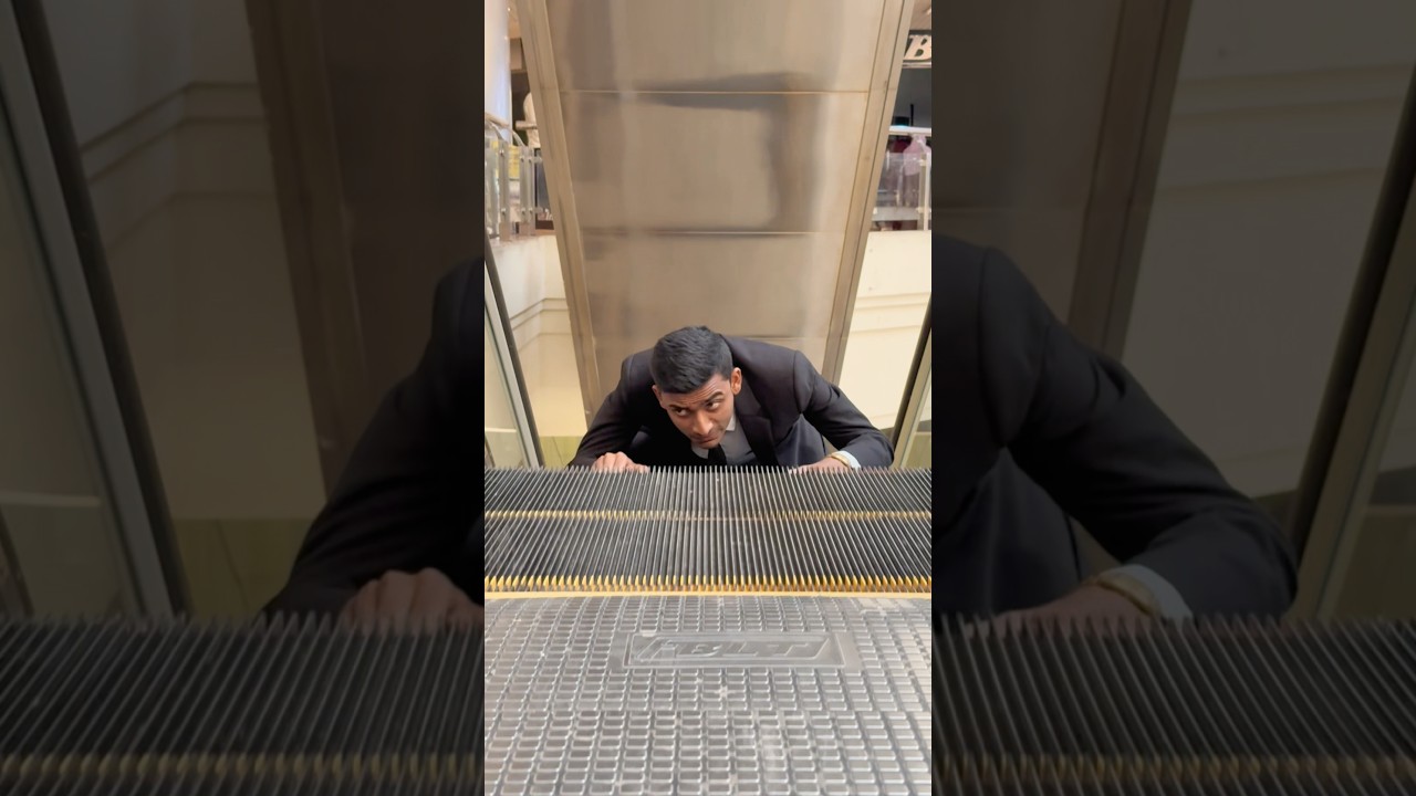ESCALATOR & BEAN