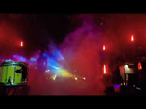 Marley Munroe - Clap Hands (Tom Waits Cover) Live in Los Angeles, CA at the Globe Theatre