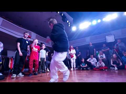 Red skill crew vs Freeze makers crew