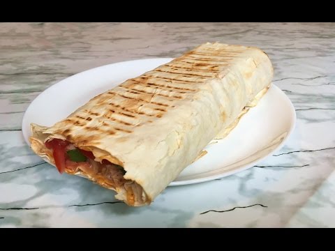 Очень вкусная и сочная домашняя шаурма