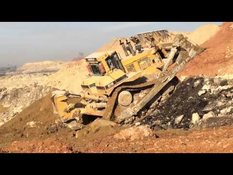 Caterpillar D11R Dozer