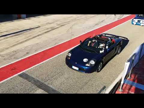 Imola, parata finale delle auto all'Historic Minardi day 2021