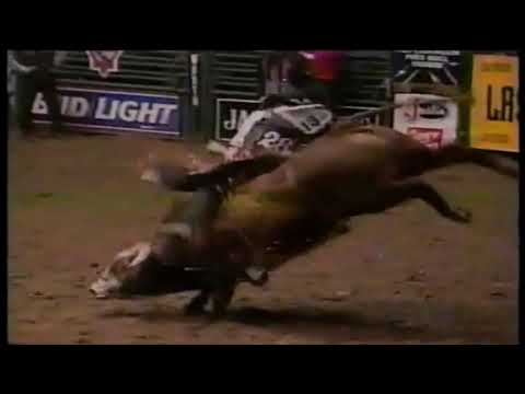 Mark Cain vs Red Wolf - 97 PBR Ft. Worth (89 pts)