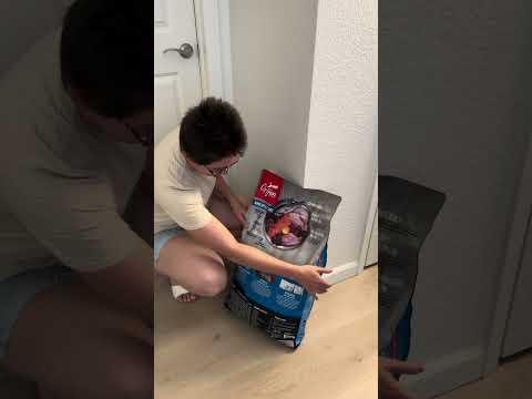 Review of must have dog food- Orijen #musthaves #amazon #dog #food