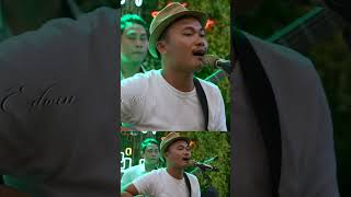 Download lagu MenPUPR Basuki Main Drum Mengiringi Kedatangan Jokowi mp3