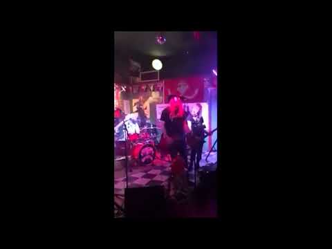 "Heading Home" live in Fayetteville, Tennessee - CHARLIE BONNET III BAND
