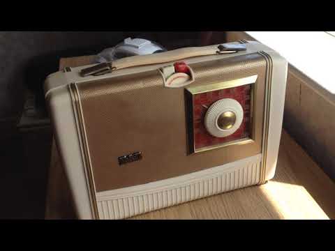 RGD (Radio Gram Developments) B55 portable valve radio