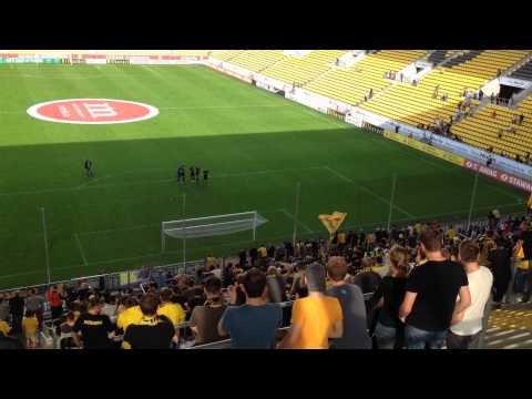 Aachen - Uerdingen | Feier mit den Spielern