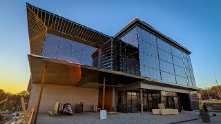 Students Tour New Nursing and Health Sciences Center