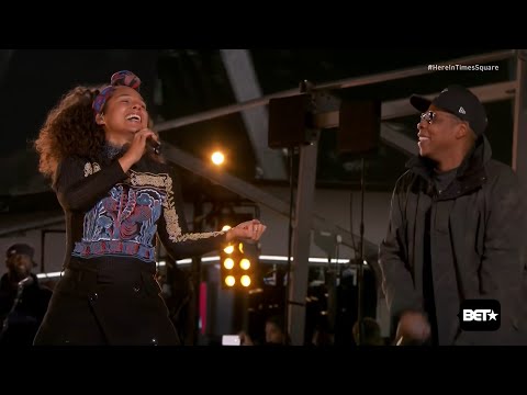 Alicia Keys ft. Jay-Z "No One / Empire State of Mind" | Here in Times Square 2016 (4K Remastered)