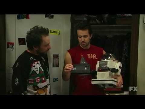 download lagu mp3 mp4 Mac Christmas, download lagu Mac Christmas gratis, unduh video klip Mac Christmas