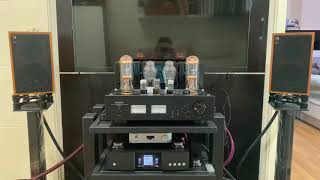Video thumbnail for Graham Chartwell LS3/5 by Small Room Audio