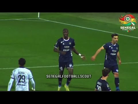 Pape Diong (Dunkerque)  VS Red Star