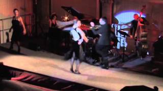 Compañia Roberto Herrera : Espectáculo MODA E TANGO, UNA PASSIONE