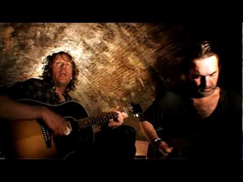 W2 Binnendieze sessies #3 Klerkx and the Secret - 5. Prison Dance