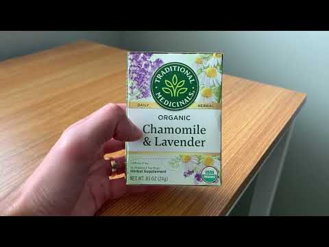 Revisão de chá de medicamentos tradicionais, camomila orgânica e lavanda