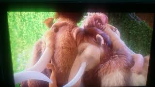 Peaches and Julian are getting married